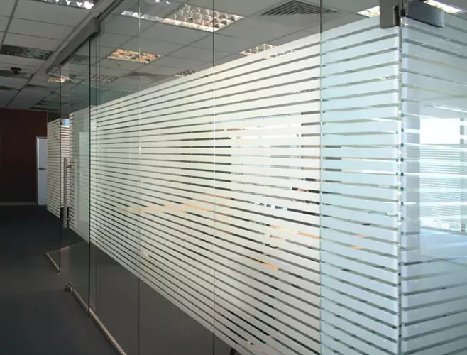 Screenshot_3 Стеклянная перегородка в матовую полоску