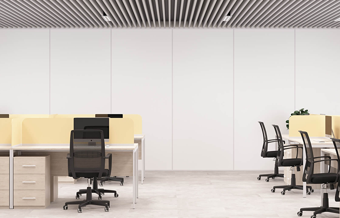 Белые  стеновые  панели