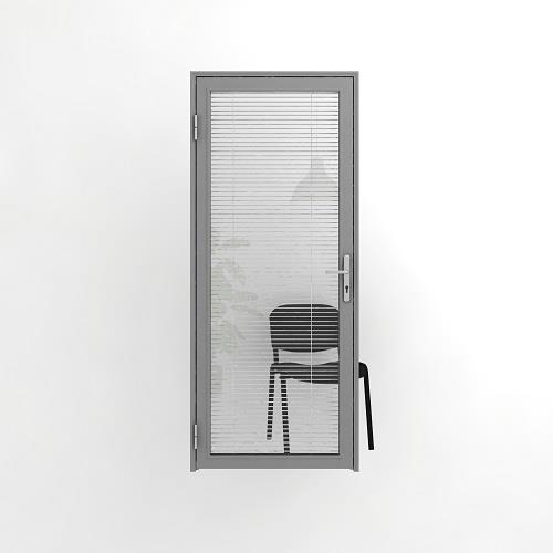 Дверь остекленная: двойной витраж с межрамными жалюзи